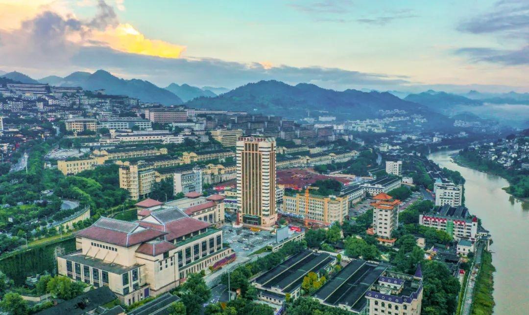 茅台亮相COP30中国角“生态文明与美丽中国实践边会”