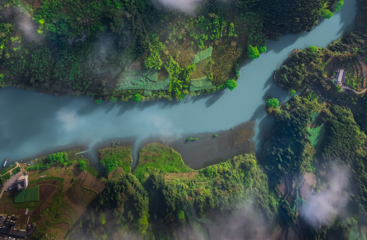 “中国茅台对您说”之六ESG篇：责任之路——茅台ESG中的自然敬畏与人文温度